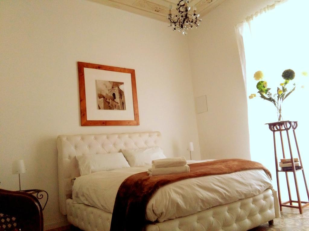 Aragona Rooms Palermo Exterior photo